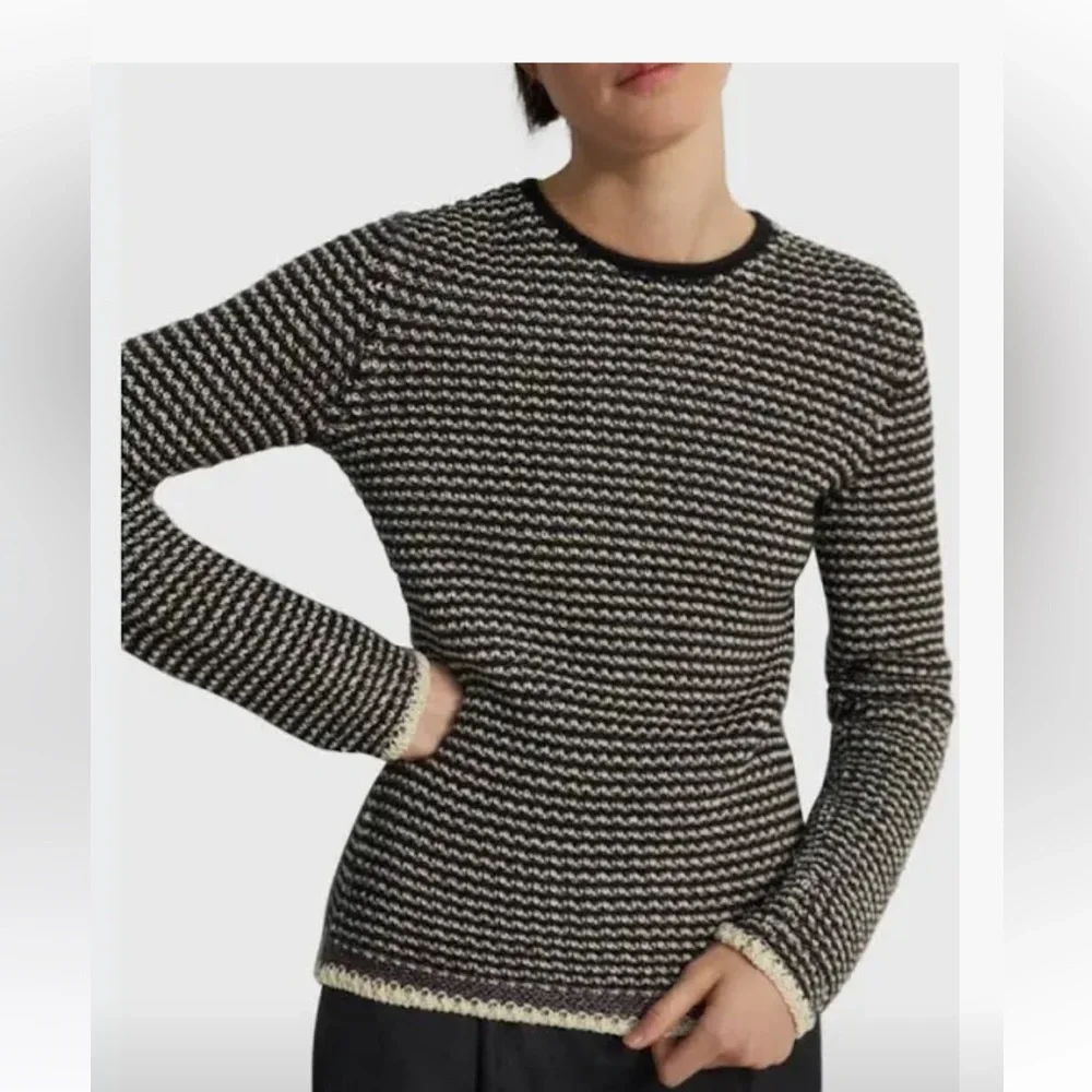 NWT THEORY Text Stripe PO Crewneck Sweater in Striped Wool Blend size P - Picture 1 of 6